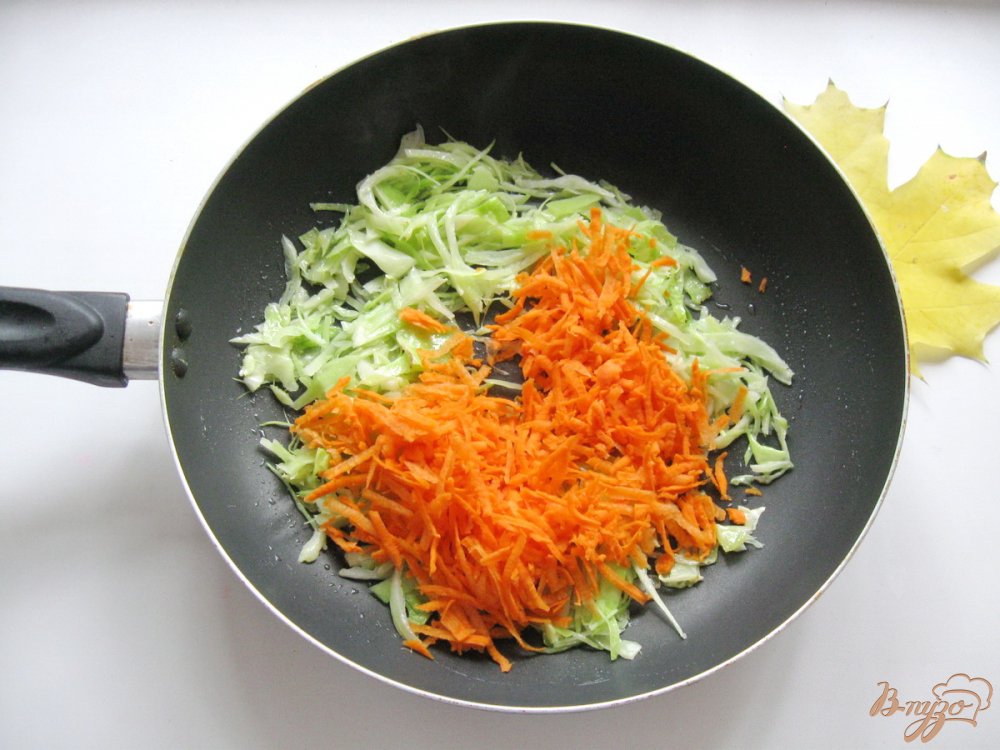 Капуста тушёная с овощами и грибами Капуста тушёная с овощами и грибами