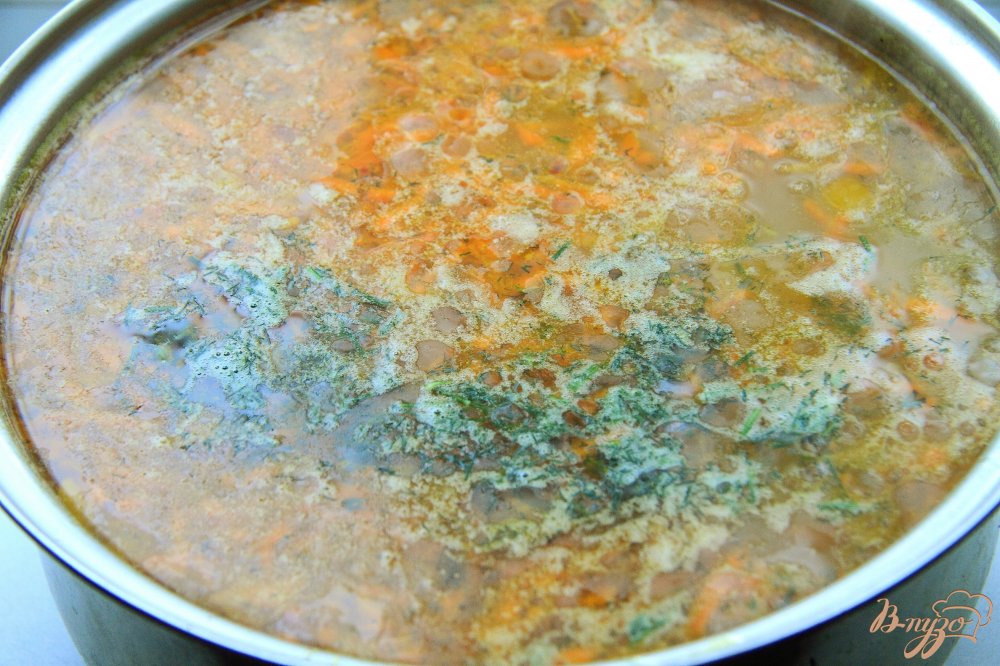 Фото приготовление рецепта: Суп с пшеном на мясном бульоне шаг №6