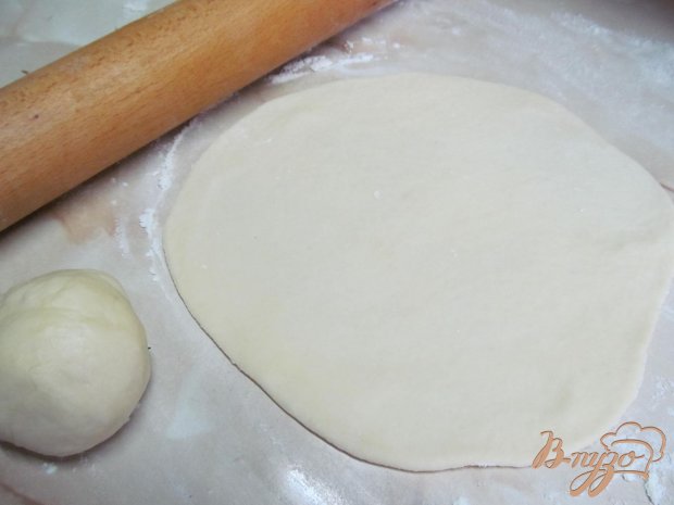 Пирожки с начинкой из жареного яйца Пирожки с начинкой из жареного яйца