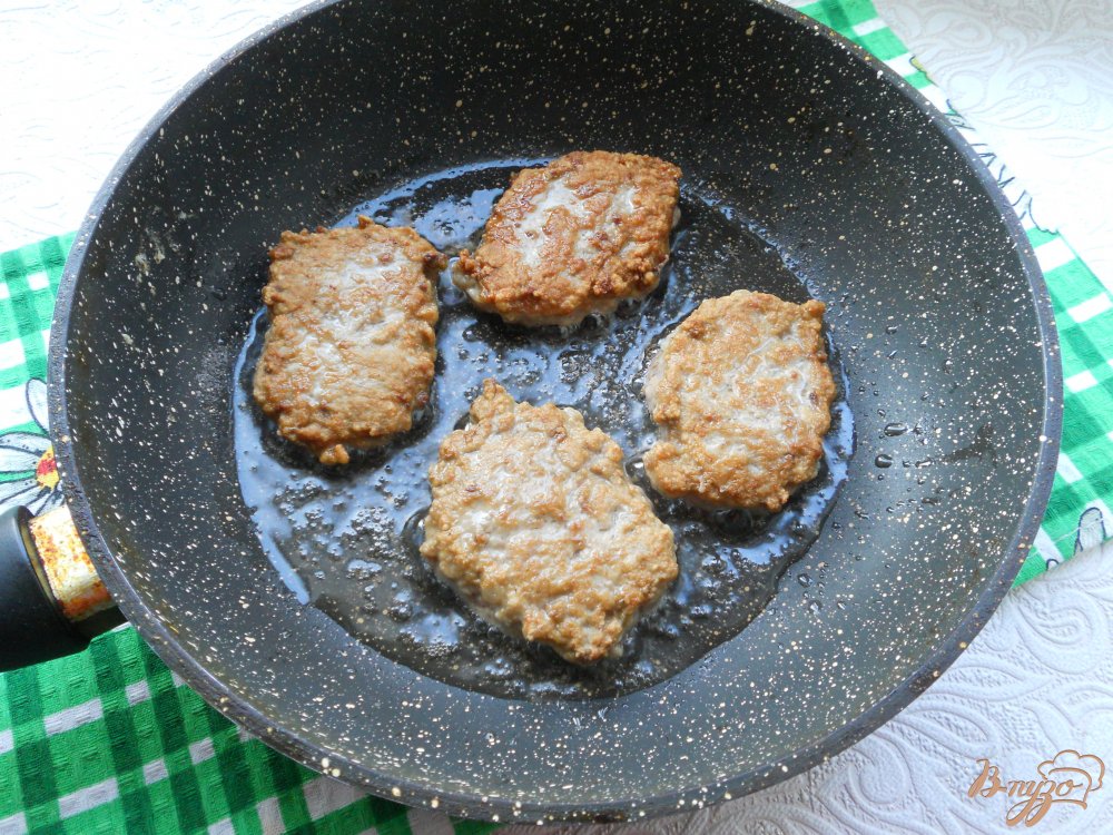 Котлеты из свиной печени и курицы Котлеты из свиной печени и курицы