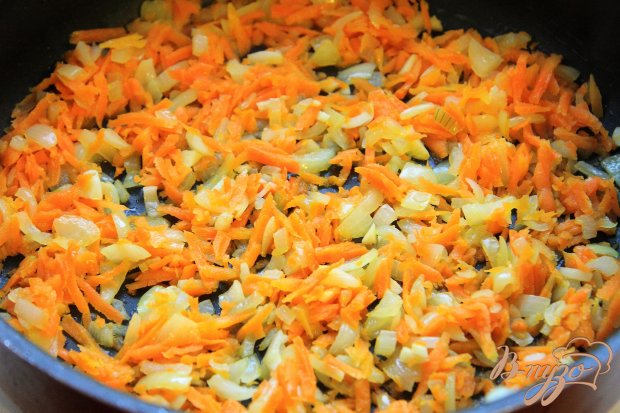 Запеканка с курицей и кабачками под штрейзелем Запеканка с курицей и кабачками под штрейзелем