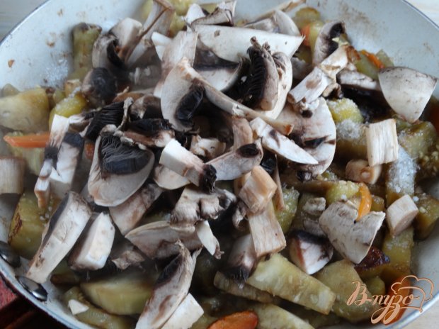 Икра бакажанная с шампиньонами Икра бакажанная с шампиньонами