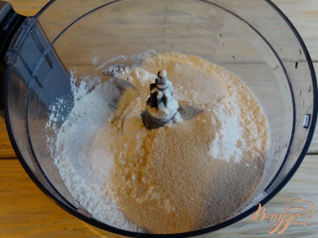 Фокачча с сыром в мультиварке Фокачча с сыром в мультиварке