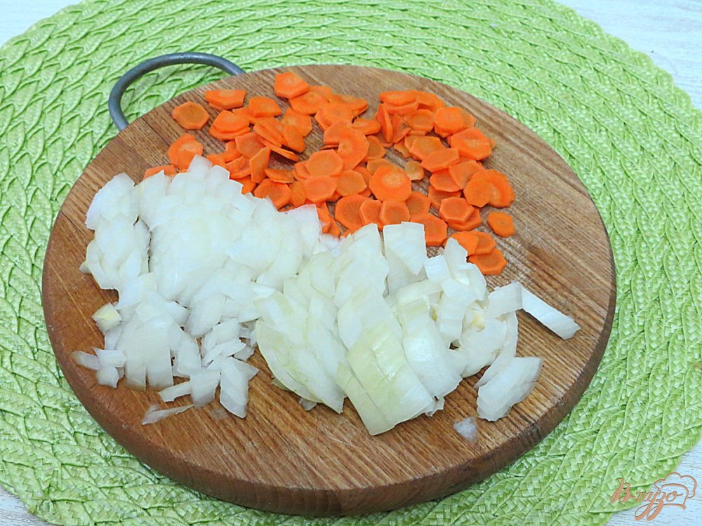 Гороховый суп с копчёными крылышками Гороховый суп с копчёными крылышками