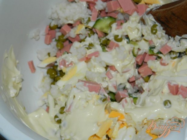 рецепт салатов с копченой колбасой и с капустой