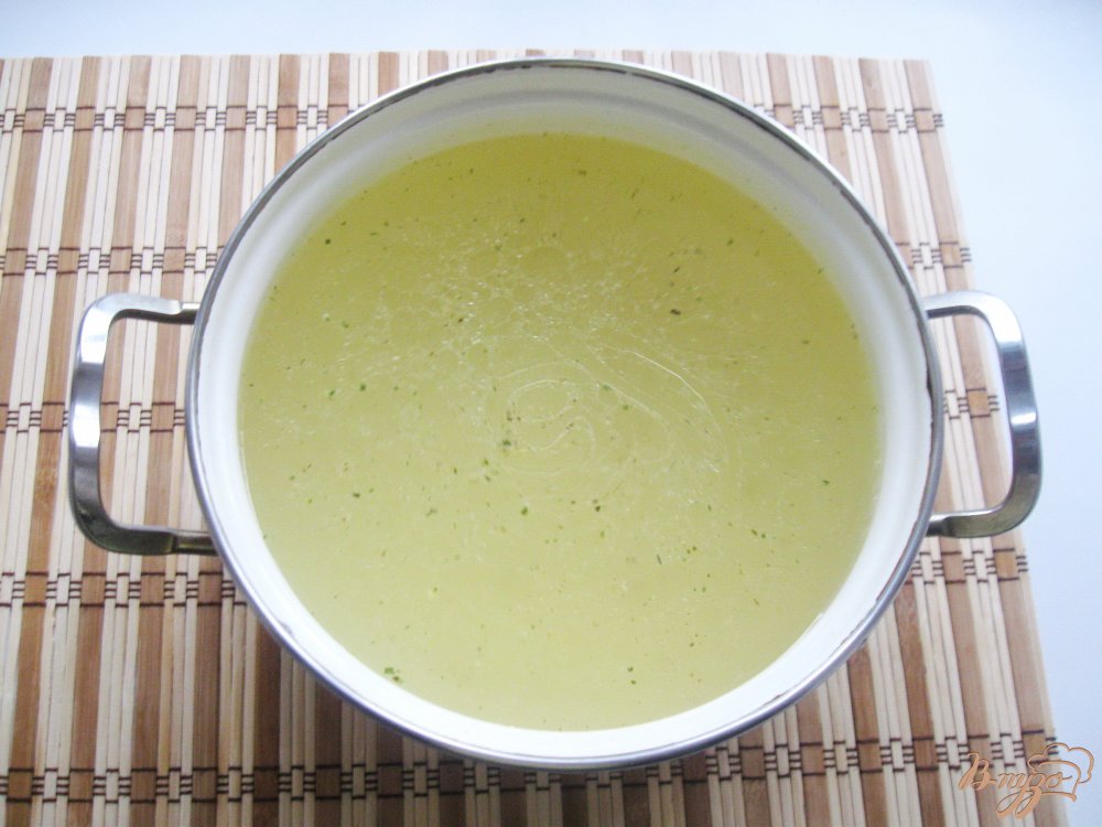 Куриный суп с блинчиками Куриный суп с блинчиками