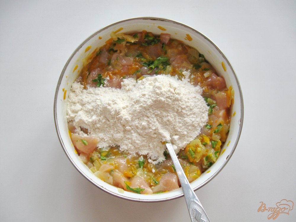 Куриные рубленые котлеты с тыквой Куриные рубленые котлеты с тыквой