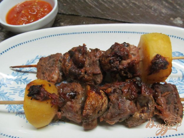 фото рецепта: Шашлык из свинины с грибами и картофелем