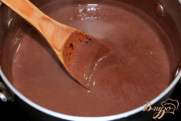 Заварной крем с какао и орехами