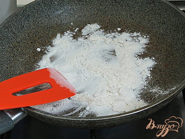 Капуста тушёная с сардельками Капуста тушёная с сардельками