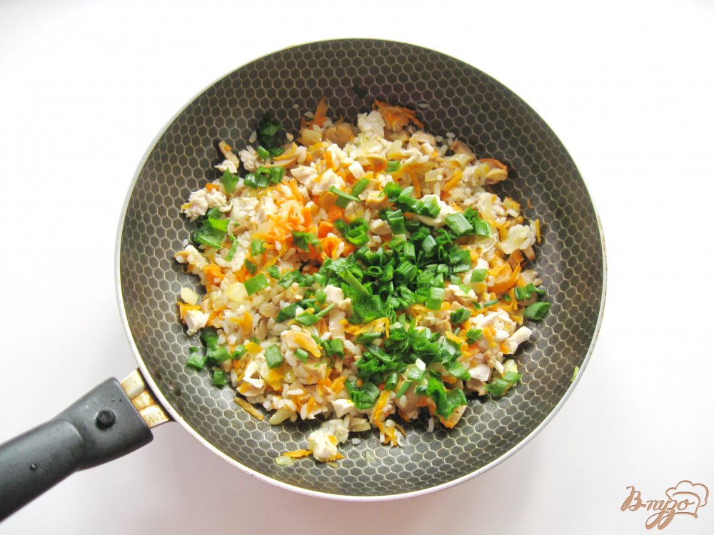 Кабачки, фаршированные грибами и курицей Кабачки, фаршированные грибами и курицей
