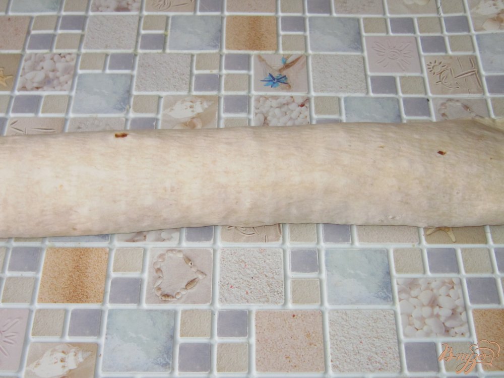 Рулет закусочный из лаваша с корнишонами, морковью и яйцами Рулет закусочный из лаваша с корнишонами, морковью и яйцами