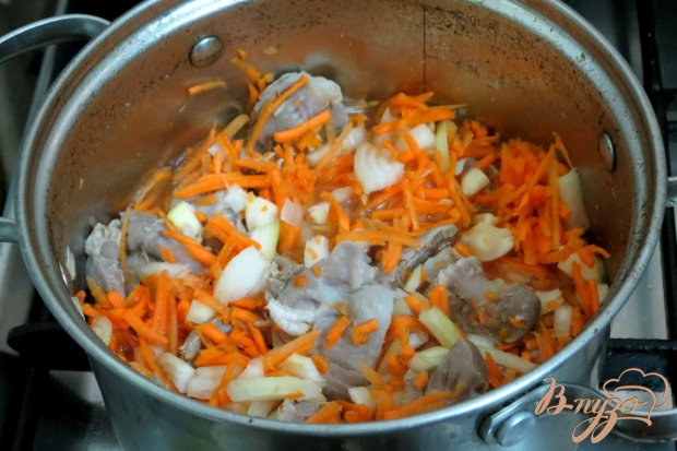 Куриные желудочки тушёные со сливками Куриные желудочки тушёные со сливками