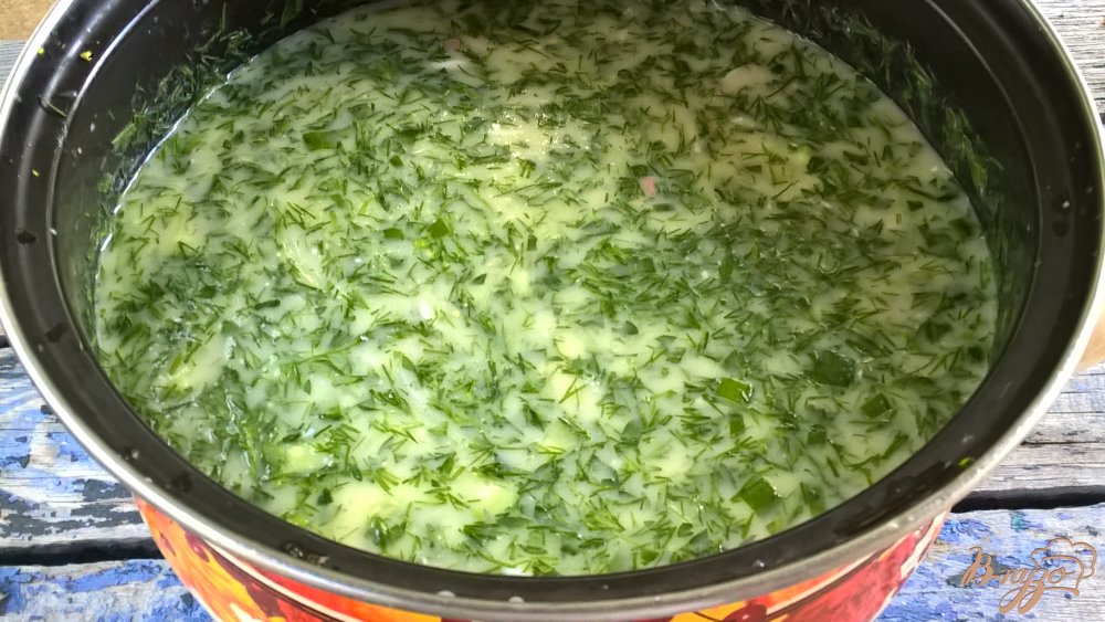 Фото приготовление рецепта: Окрошка с тремя видами мяса шаг №6