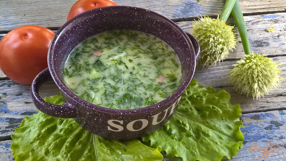 Фото приготовление рецепта: Окрошка с тремя видами мяса шаг №7