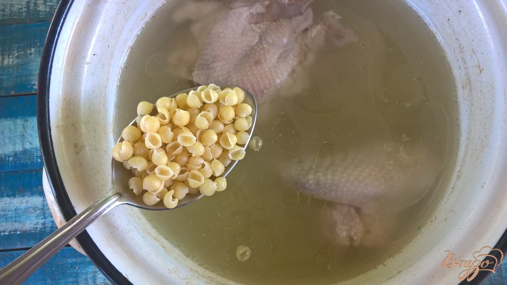 Суп с ракушками и шпинатом Суп с ракушками и шпинатом