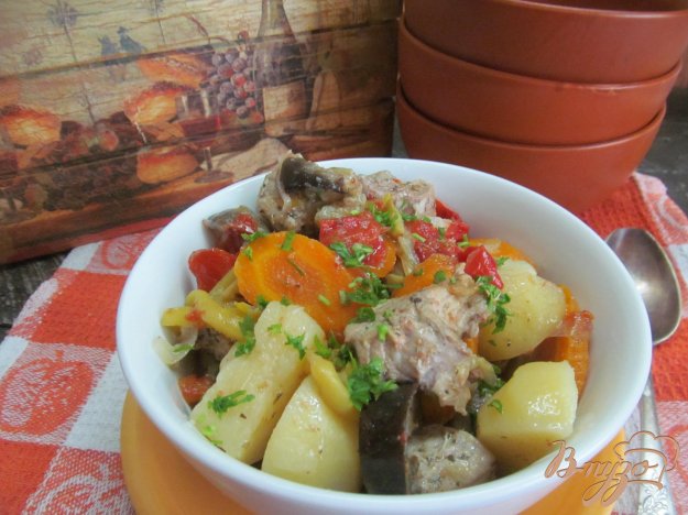 фото рецепта: Гювеч со свининой и овощами
