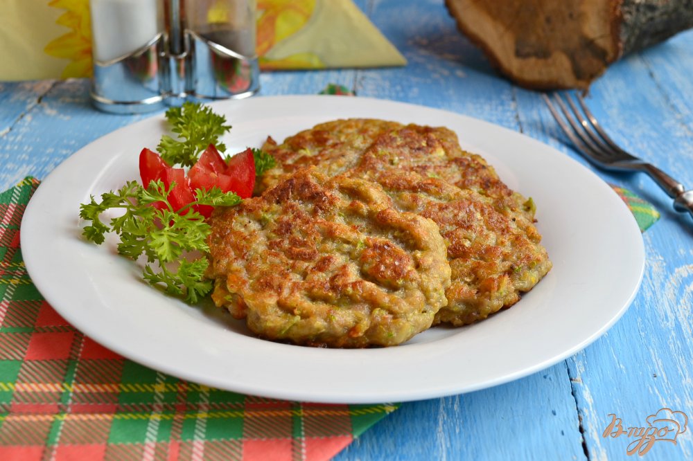 Овощные оладьи с мясным фаршем Овощные оладьи с мясным фаршем