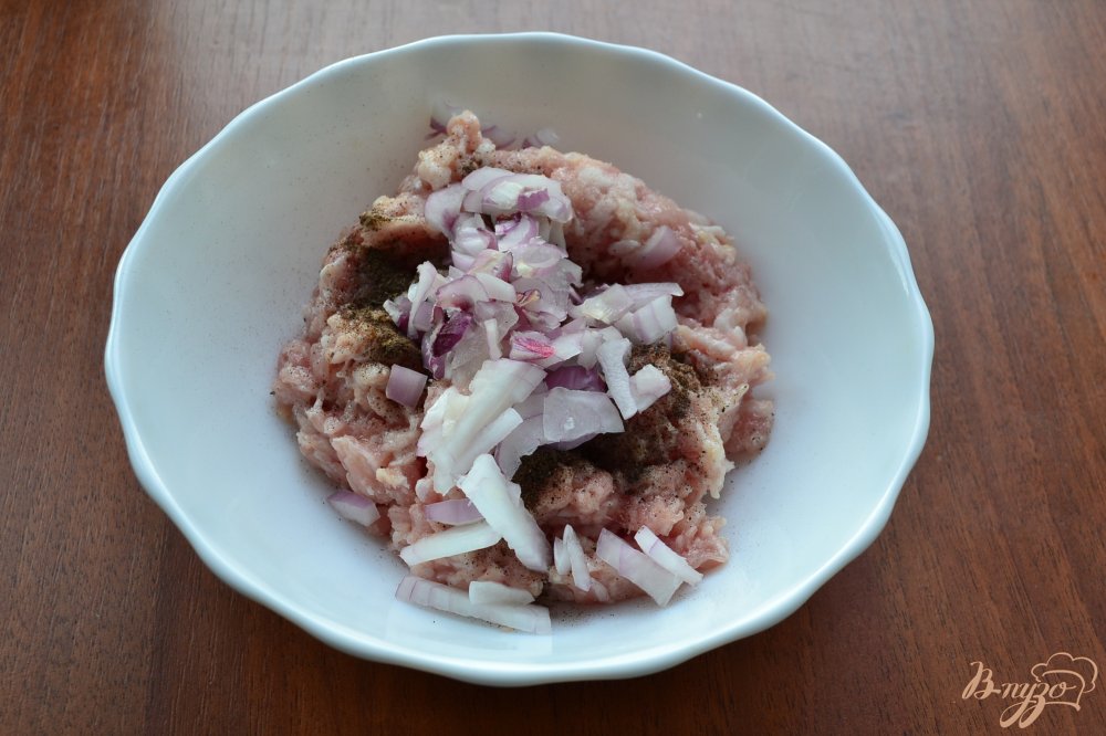 Лепешки на кефире с куриным фаршем Лепешки на кефире с куриным фаршем