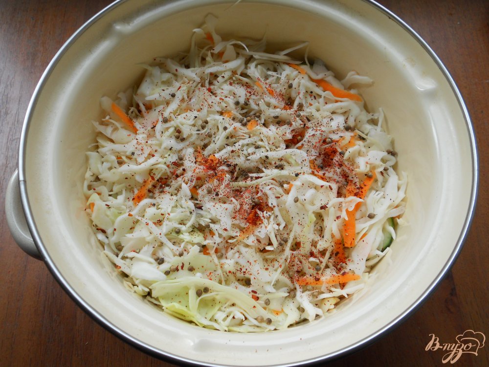 Капуста маринованная с огурцами Капуста маринованная с огурцами