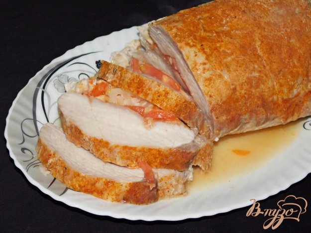 фото рецепта: Запеченное мясо с начинкой
