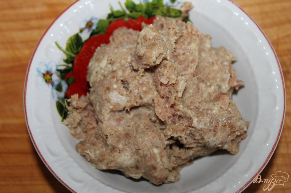 Фото приготовление рецепта: Блины с фаршем и куриной печенью шаг №5