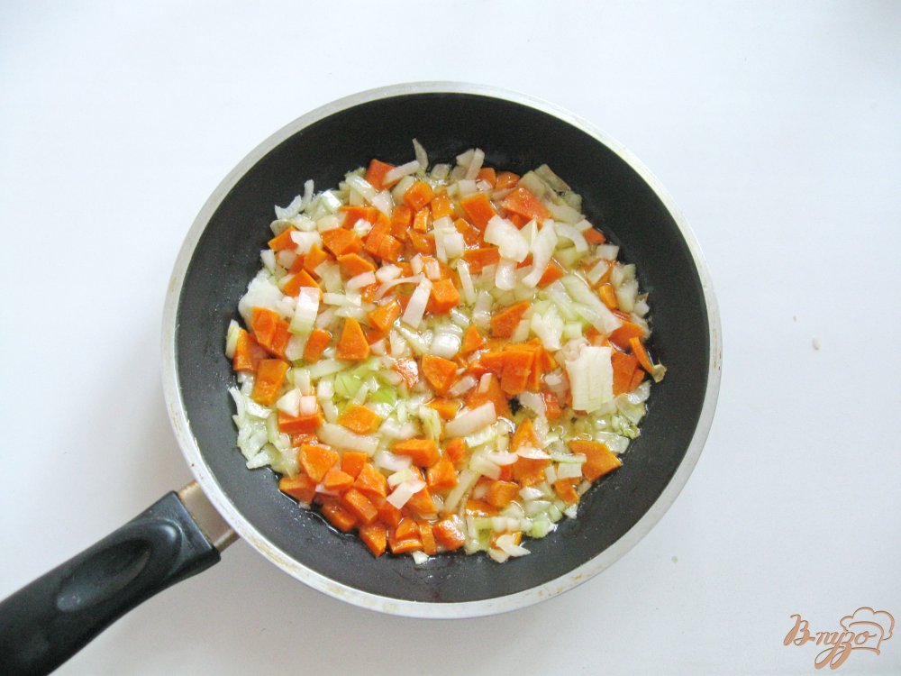 Суп с красной фасолью и сосисками Суп с красной фасолью и сосисками