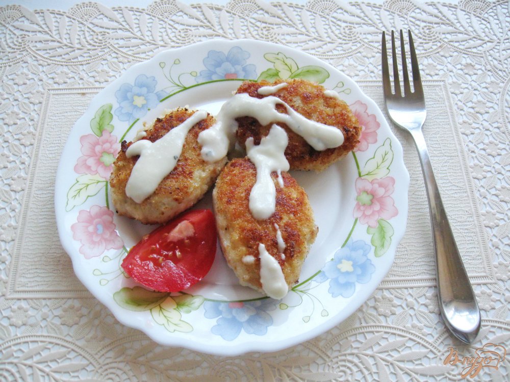 Котлеты с белым соусом Котлеты с белым соусом