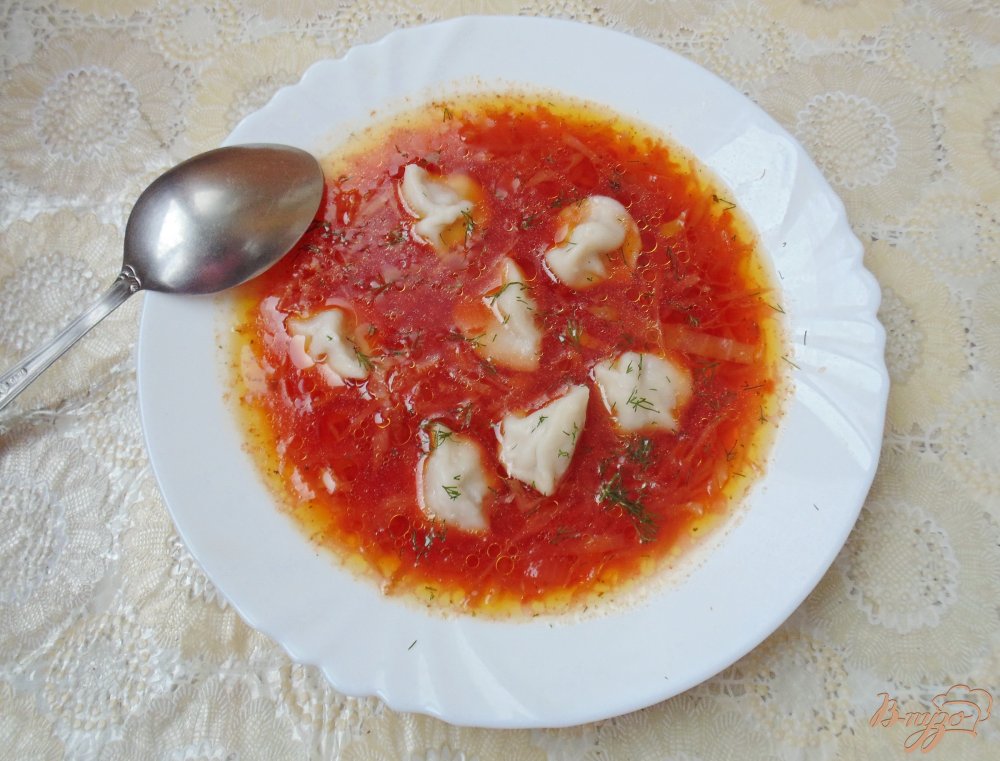 Борщ без картофеля с пельменями Борщ без картофеля с пельменями