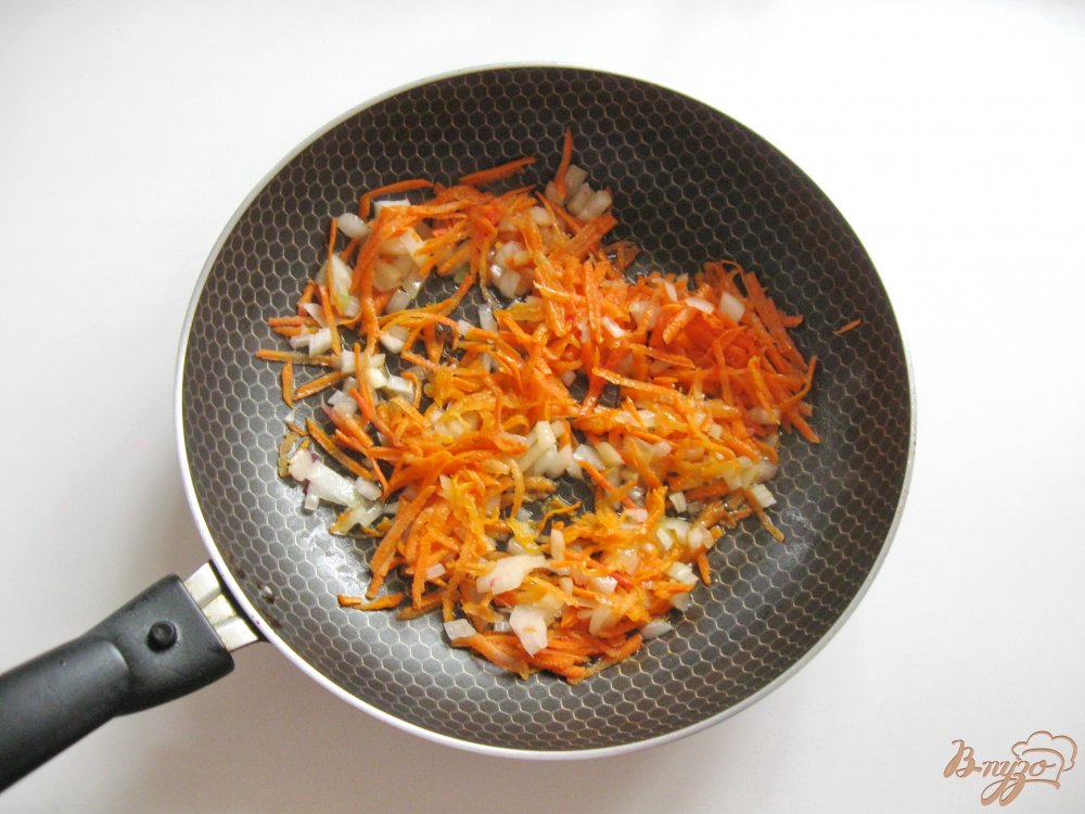 Тушеная капуста с яйцами и сыром Тушеная капуста с яйцами и сыром