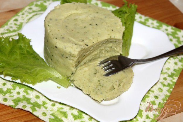 фото рецепта: Картофельное пюре с сыром и шпинатным соусом