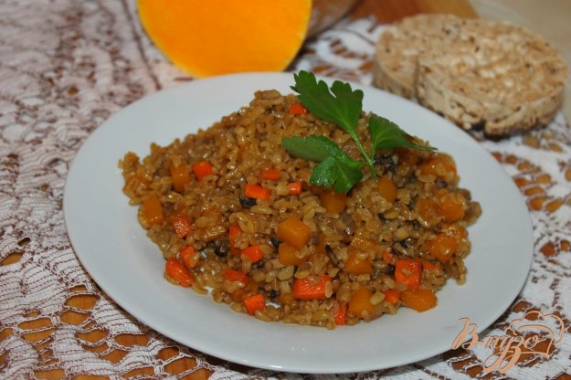 фото рецепта: Булгур с тыквой и грибами