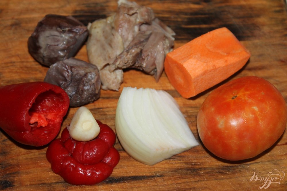 Фото приготовление рецепта: Картофельное пюре с мясной подливой шаг №2