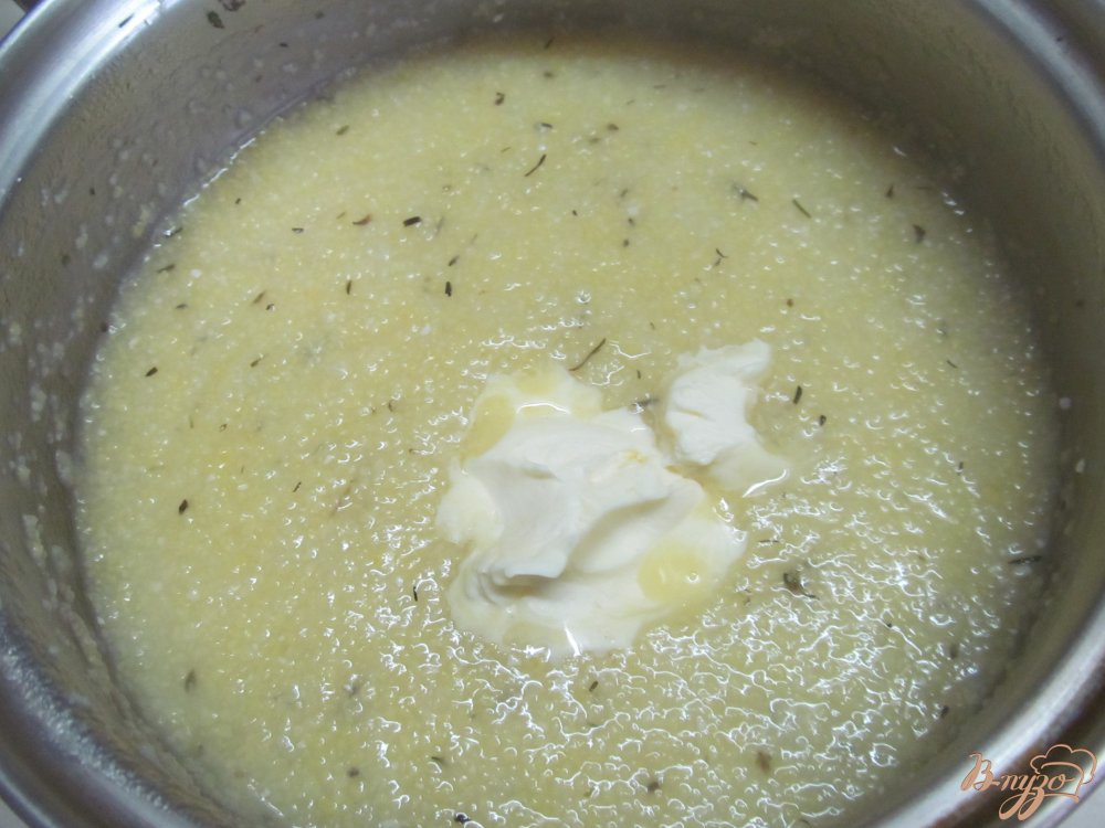 Фото приготовление рецепта: Полента с жареными овощами и куриной печенью шаг №1