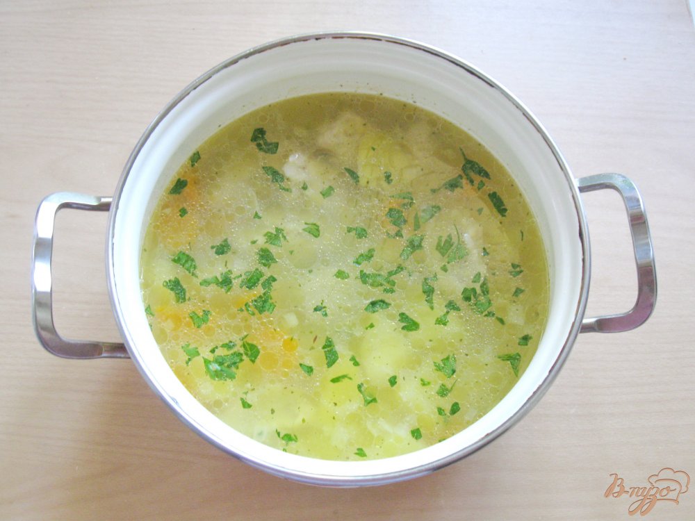 Суп с галушками из отварной курицы Суп с галушками из отварной курицы