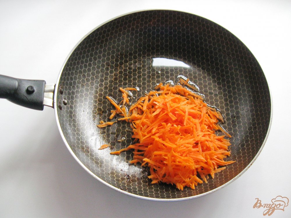 Салат с рисом и яйцами Салат с рисом и яйцами