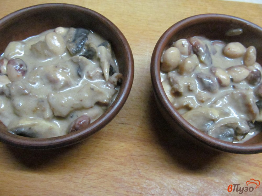 Фото приготовление рецепта: Пирог с мясом и фасолью шаг №6