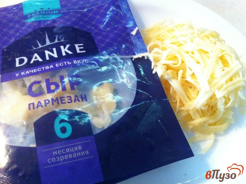 Фото приготовление рецепта: Паста тальятелле с морепродуктами шаг №3