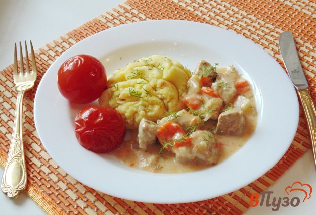 фото рецепта: Свинина с яблоками и сливками