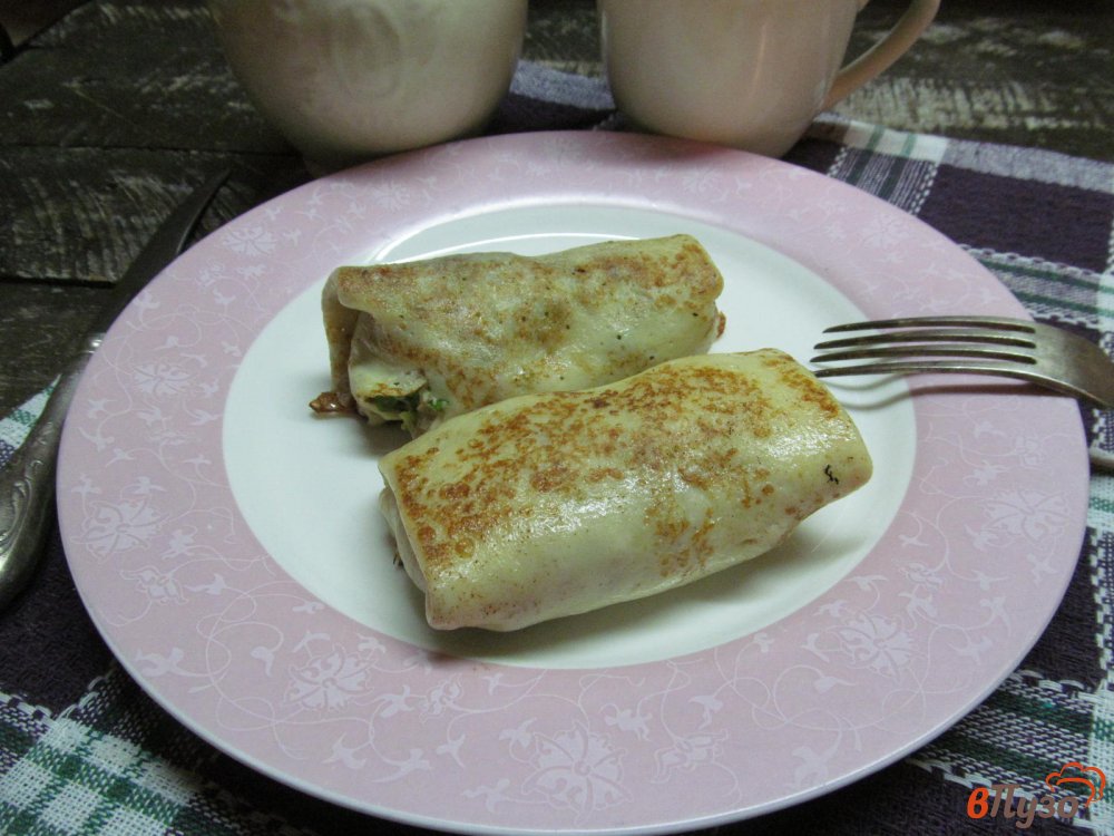 Фото приготовление рецепта: Блины на молоке с мясом курицы и брокколи шаг №6