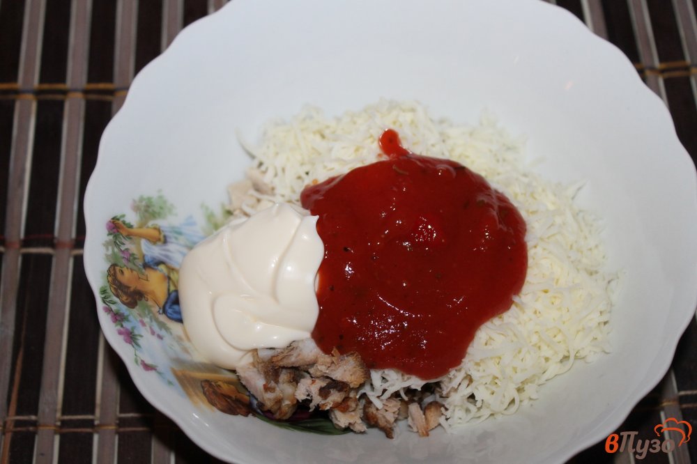 Фото приготовление рецепта: Картофельные шарики с мясом и сыром к пиву шаг №7