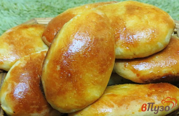 фото рецепта: Пирожки с капустой, яйцом и укропом
