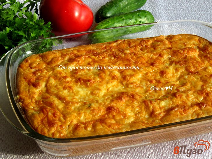 Фото приготовление рецепта: Заливной пирог с капустой и курицей шаг №7