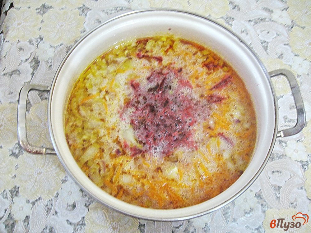 Фото приготовление рецепта: Борщ с копченой куриной грудкой шаг №3