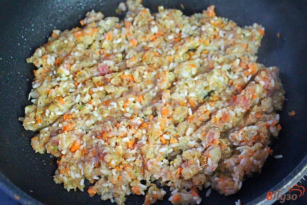Фото приготовление рецепта: Блины с мясной начинкой шаг №5