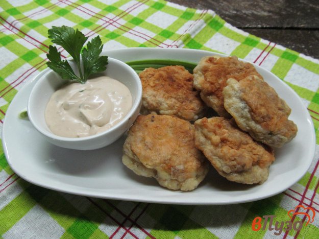фото рецепта: Крокеты из мяса курицы и свинины с соусом