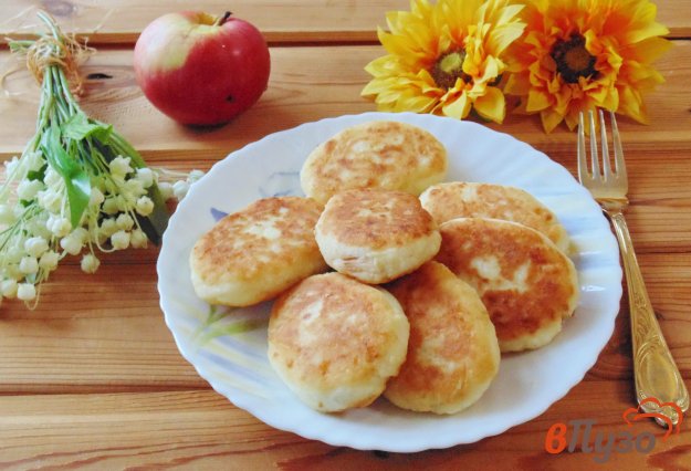 фото рецепта: Сырники с яблоками