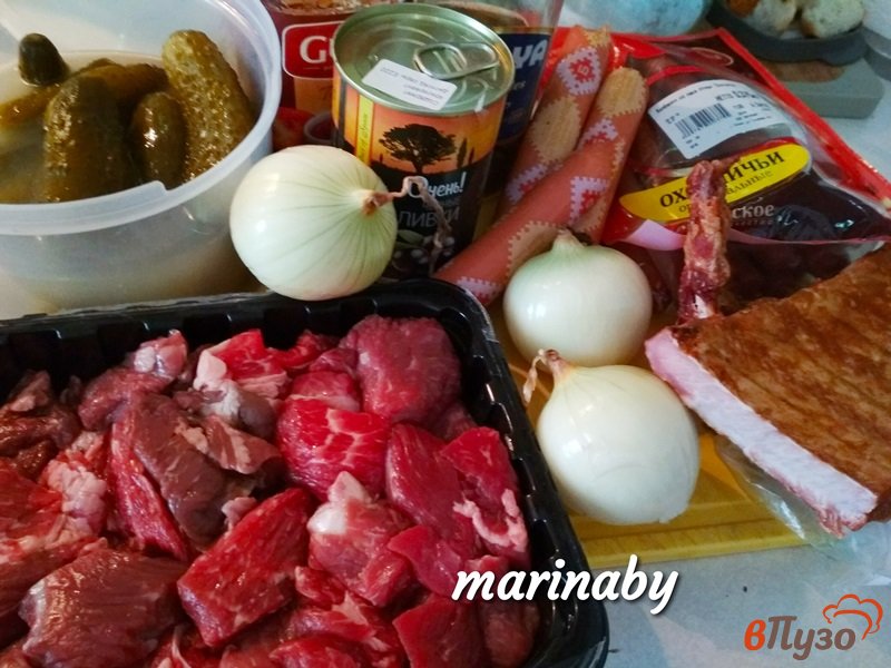 Фото приготовление рецепта: Солянка мясная шаг №1