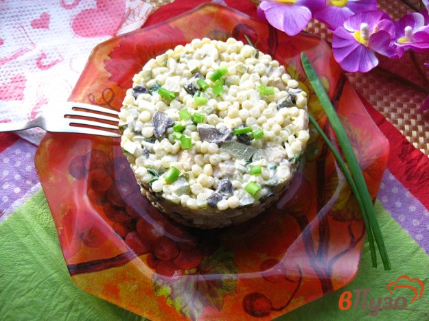 фото рецепта: Салат с кускусом и курицей