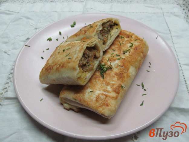 фото рецепта: Пирожки с мясной начинкой в лаваше